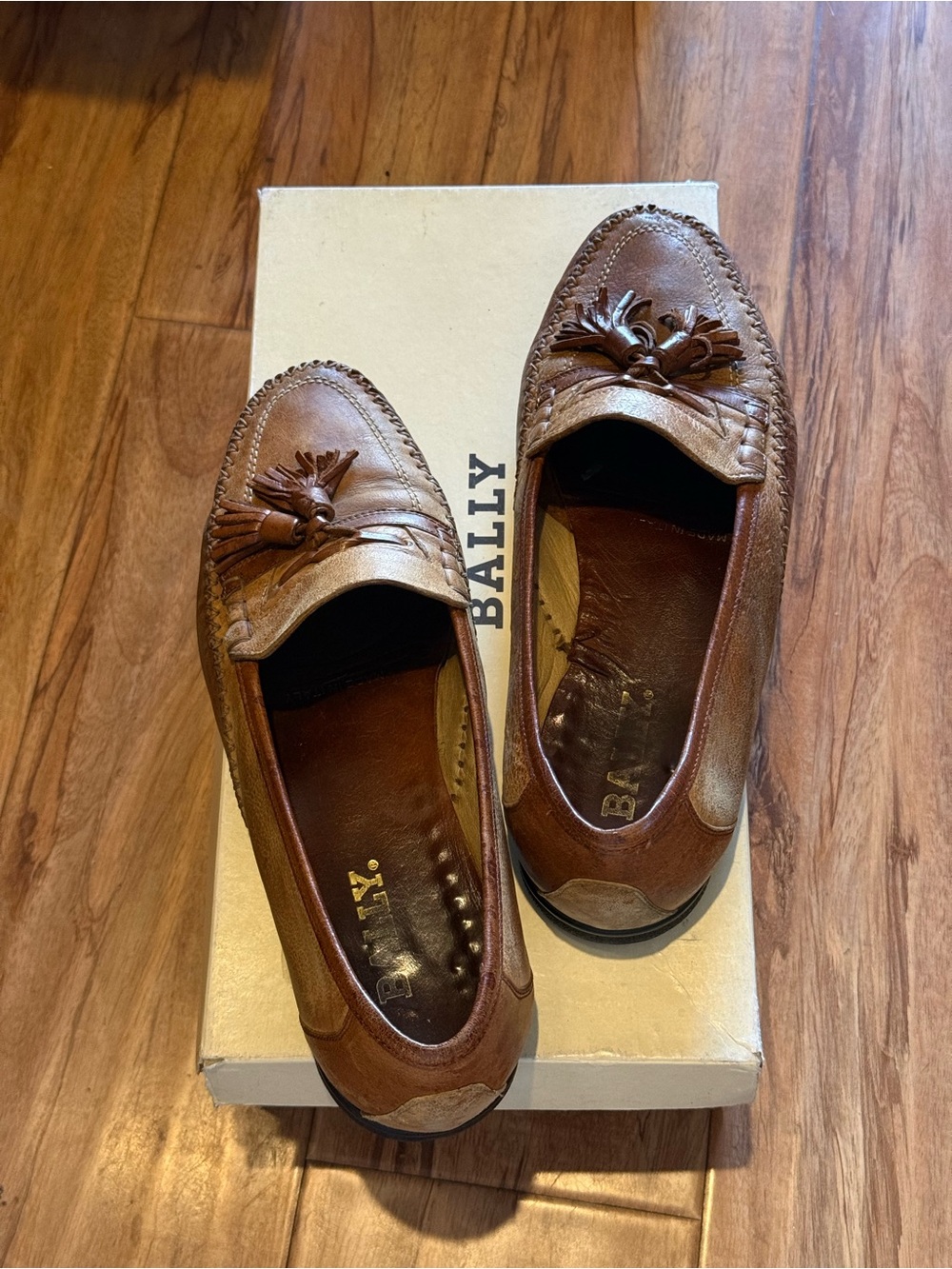 Vintage Bally tassel loafers brown size 8